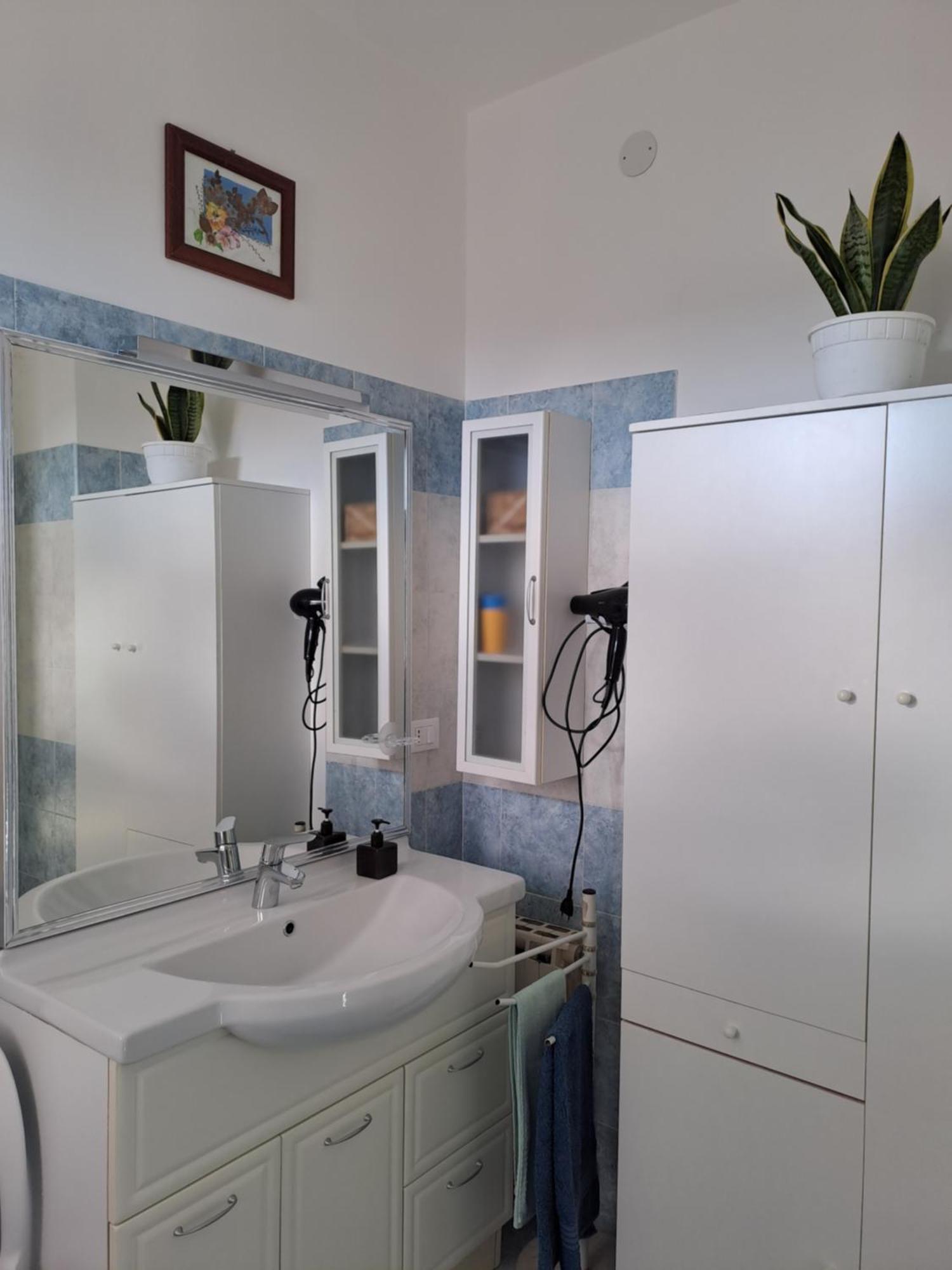 Antemare Bed and Breakfast Noli Rum bild