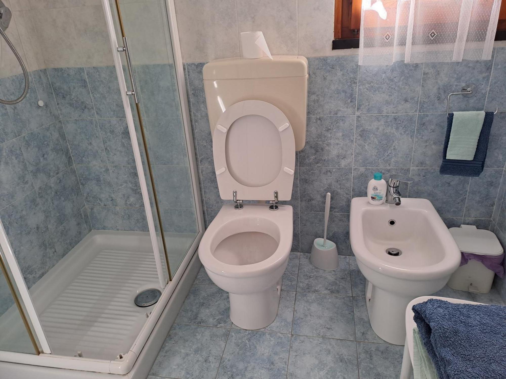 Antemare Bed and Breakfast Noli Rum bild
