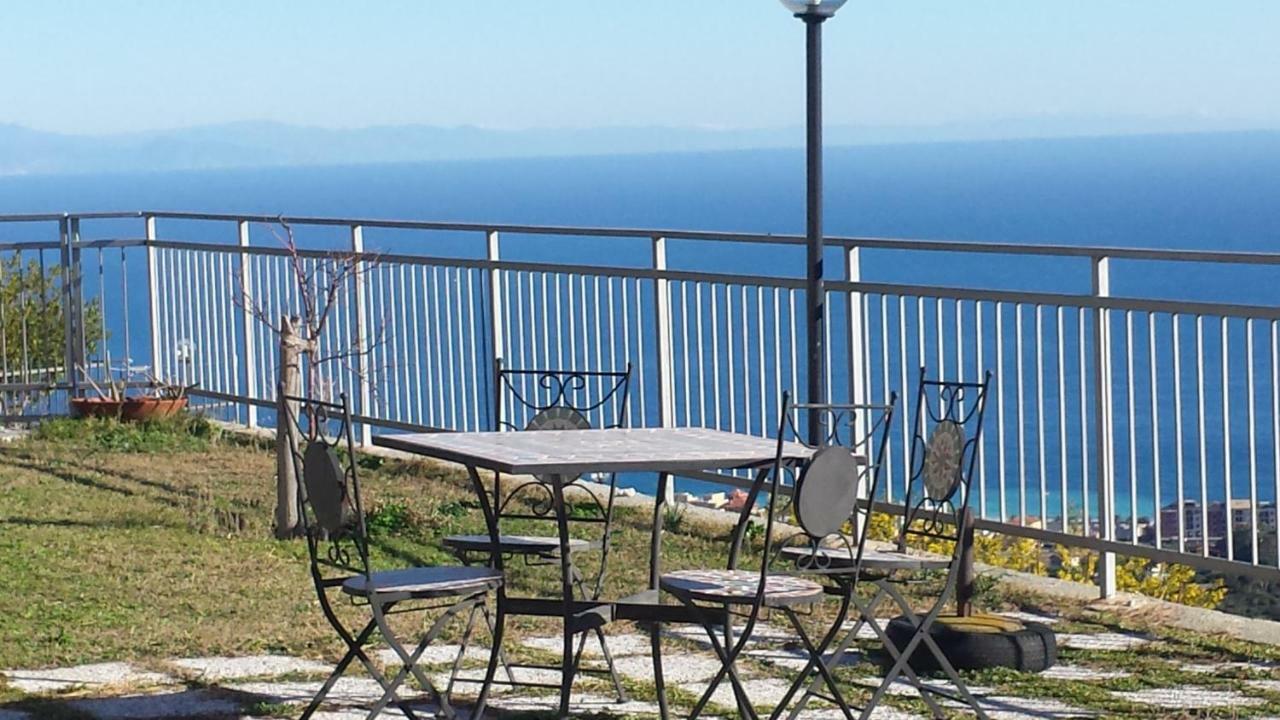 Antemare Bed and Breakfast Noli Exteriör bild